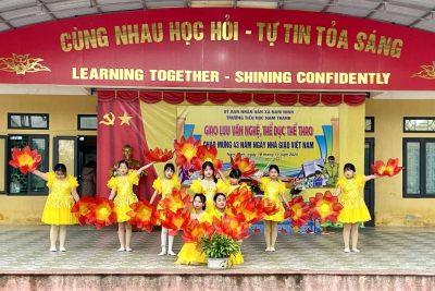 TRƯỜNG TIỂU HỌC NAM THANH TỔ CHỨC CÁC HOẠT ĐỘNG CHÀO MỪNG 43 NĂM NGÀY NHÀ GIÁO VIỆT NAM (20/11/1982 – 20/11/2025)