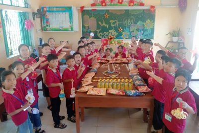 Trường Tiểu học Nam Thanh tổ chức trải nghiệm “Vui Hội Trăng Rằm” đầy ý nghĩa và tràn ngập tiếng cười cho các con HS